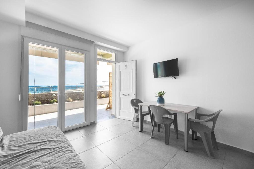 דירות Nea Kallikrateia Blue Horizon 5 מראה חיצוני תמונה